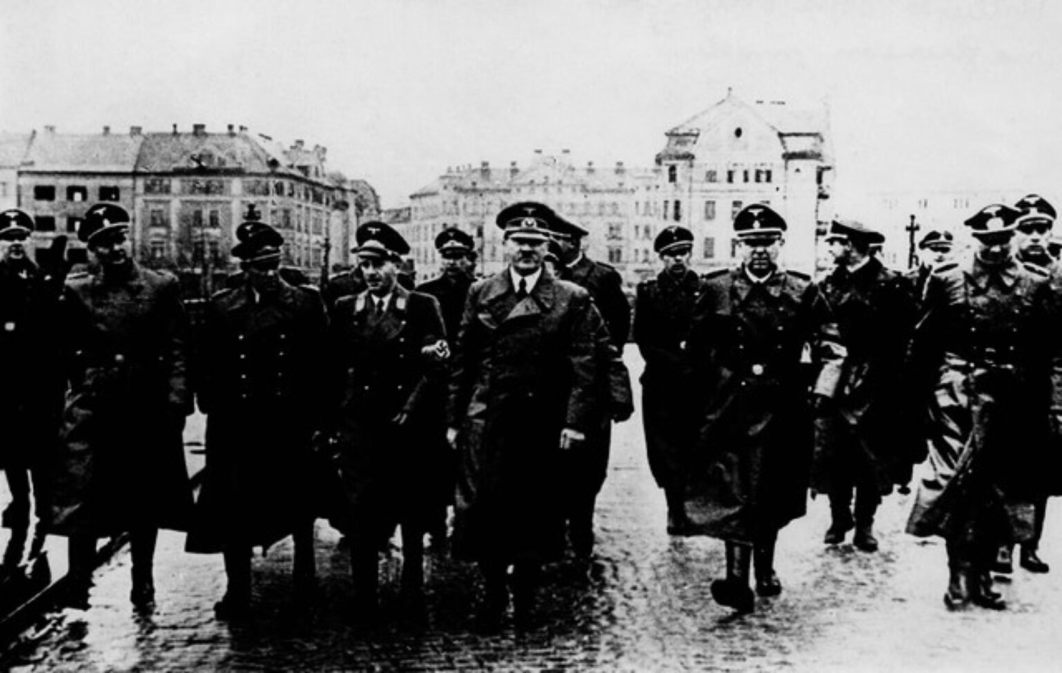 adolf_hitler_v_mariboru